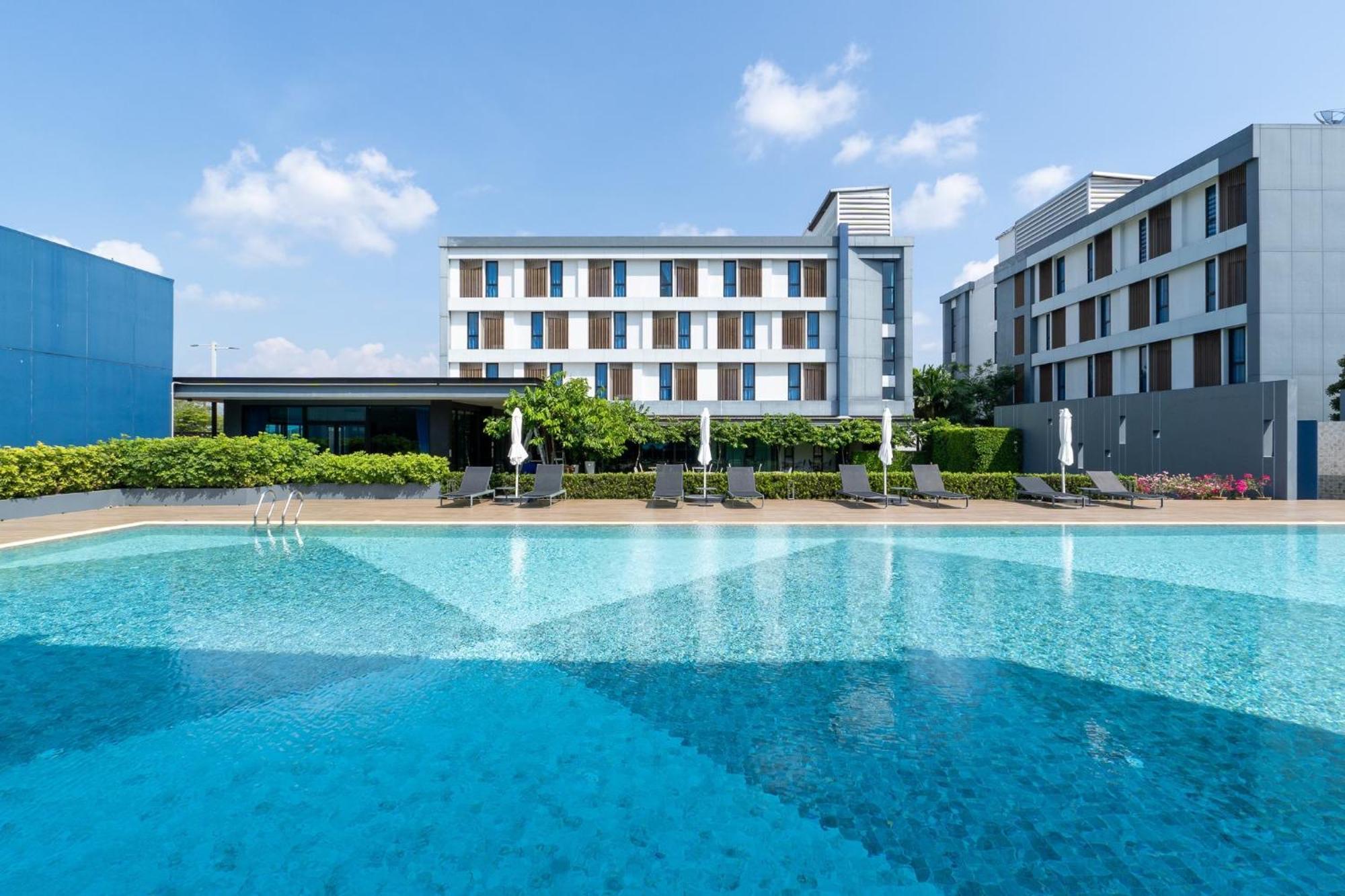 Blue Rabbit Hotel Chanthaburi Zewnętrze zdjęcie